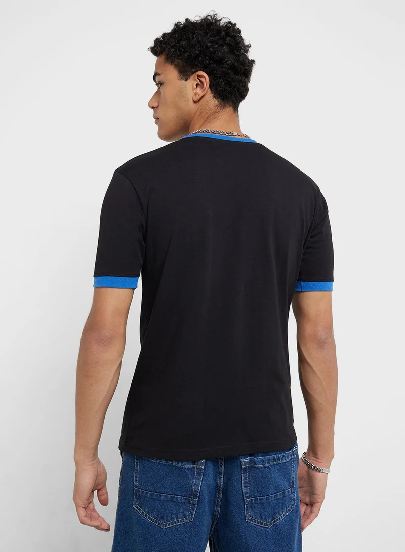 سفنتي فايف تيشيرت بياقة دائرية